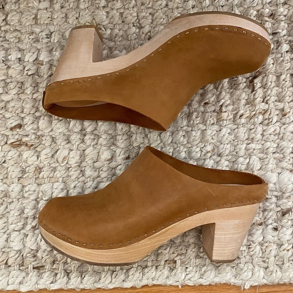 Bryr Chloe Clog - Picture 2 of 16